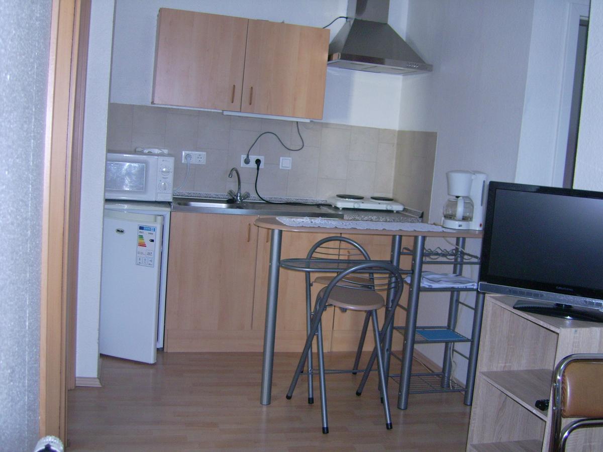 Gasthaus Zur Traube Hatzenport Habitación foto